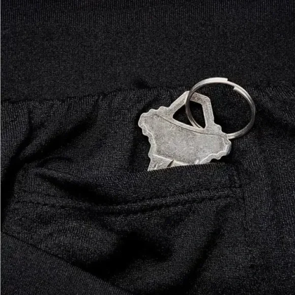 Under Armour Women's Fly-By 2.0 Printed Shorts - Picture 5 of 5